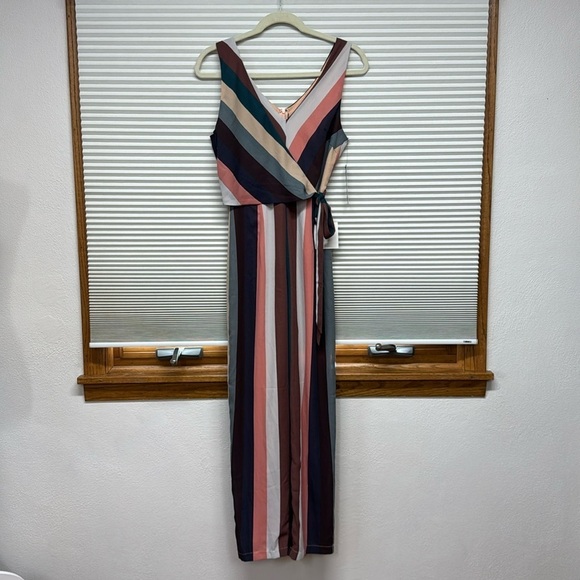 Lulus NWT Pink Burgundy Turquoise Bold Stripe Pantsuit Jumpsuit Size Small - Picture 2 of 10